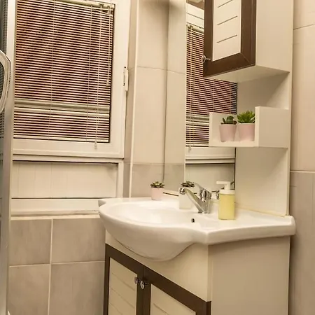 Cozy Cihangir 1bdr Historical Unit * Istanbul