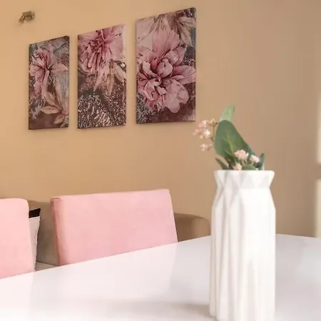 Cozy Cihangir 1bdr Historical Unit *