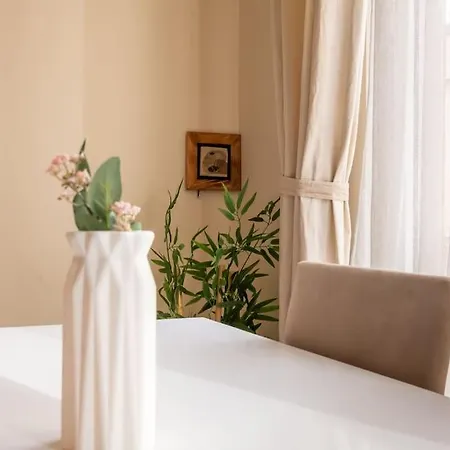 Cozy Cihangir 1bdr Historical Unit